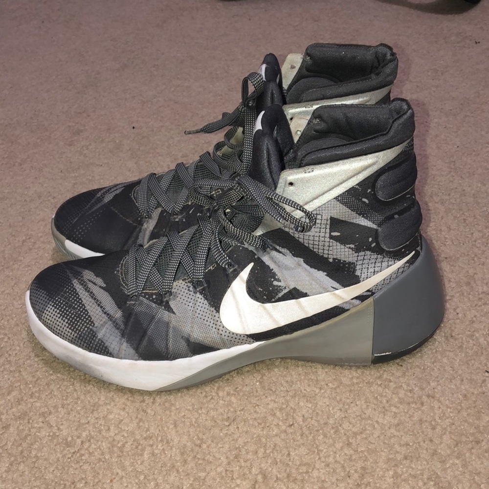 Men’s Nike 2015 Hyperdunk